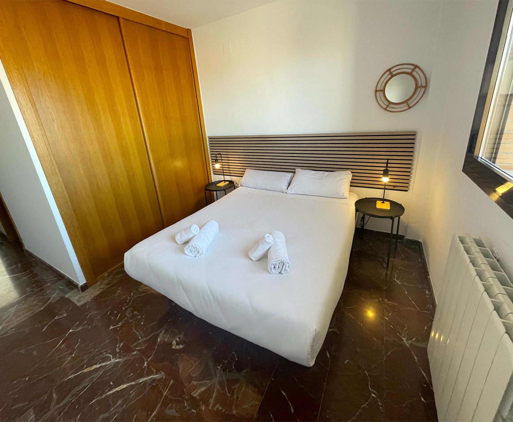 Apartamentos El Pilar Suites 3000 Zaragoza Exterior photo