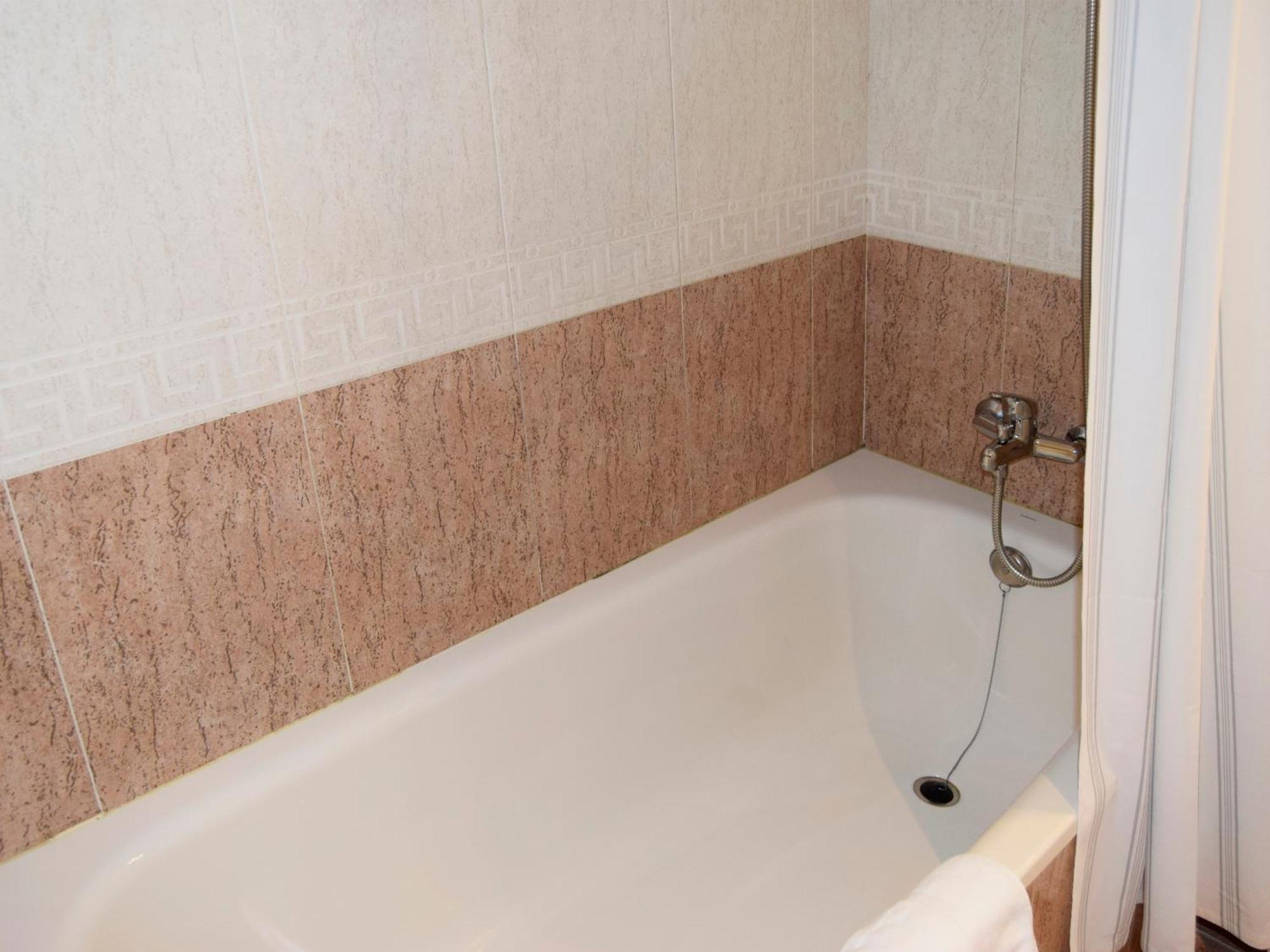 Apartamentos El Pilar Suites 3000 Zaragoza Exterior photo